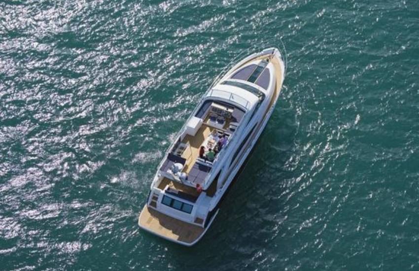 yacht sales fort lauderdale
