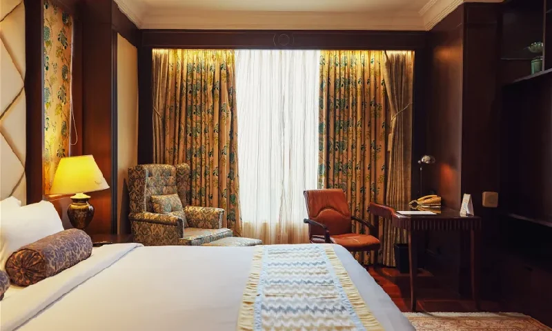 hotels in nehru place delhi