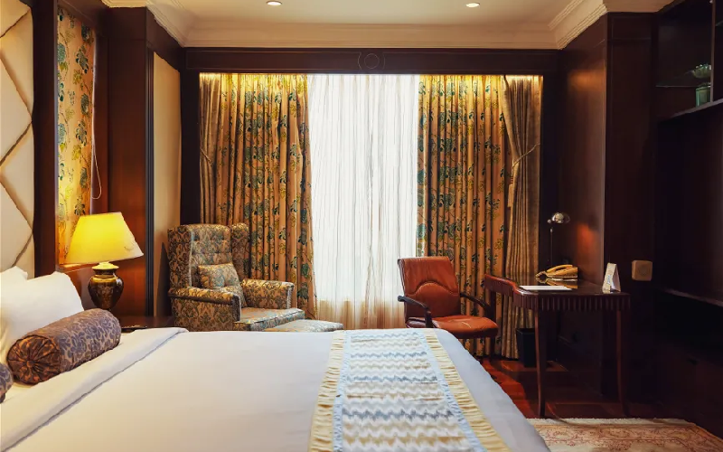 hotels in nehru place delhi