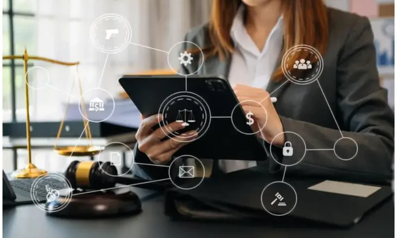 advertising and marketing lawyer